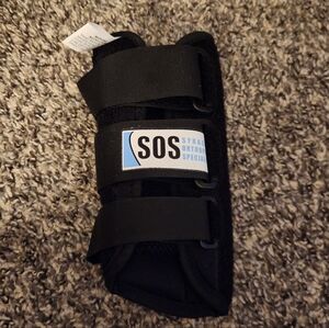 Breg Classic Wrist Brace Right Black Small